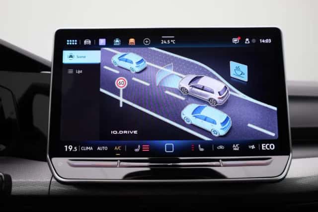 Volkswagen Golf (2025) thumbnail 28