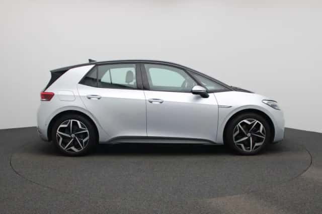 Volkswagen ID.3 (2022) thumbnail 6