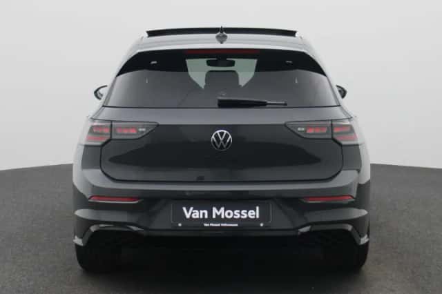 Volkswagen Golf (2026) thumbnail 5
