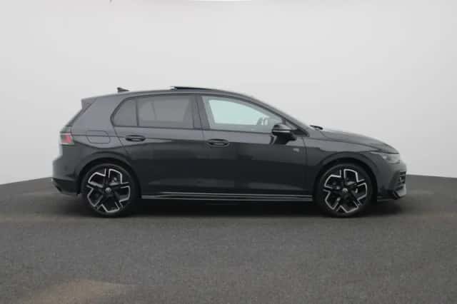 Volkswagen Golf (2026) thumbnail 6