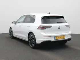 Volkswagen Golf (2025) thumbnail 2