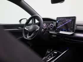 Volkswagen Golf (2025) thumbnail 39