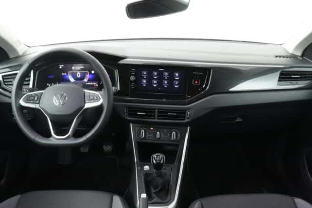 Volkswagen Taigo (2024) thumbnail 6