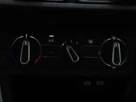 Volkswagen Polo (2022) thumbnail 22