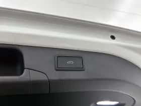 Volkswagen Passat (2025) thumbnail 22