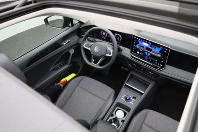 Volkswagen Tiguan (2026) thumbnail 45