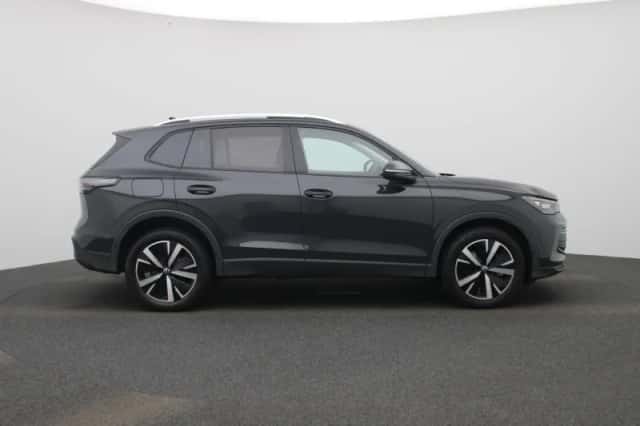 Volkswagen Tiguan (2026) thumbnail 6