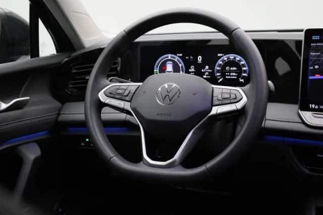 Volkswagen Tiguan (2026) thumbnail 10
