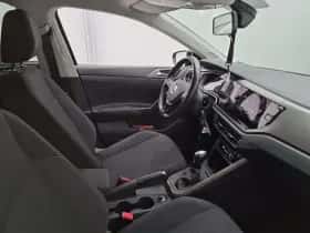 Volkswagen Polo (2021) thumbnail 3