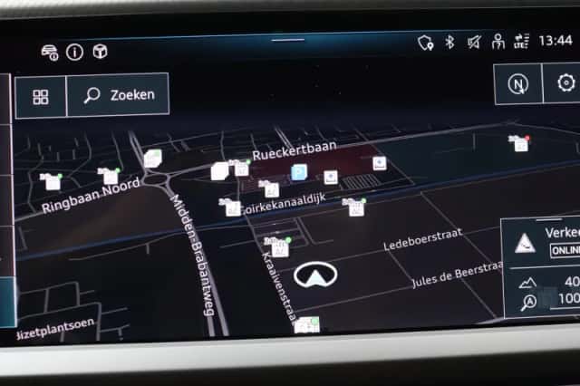 Audi Q4 e-tron (2024) thumbnail 11
