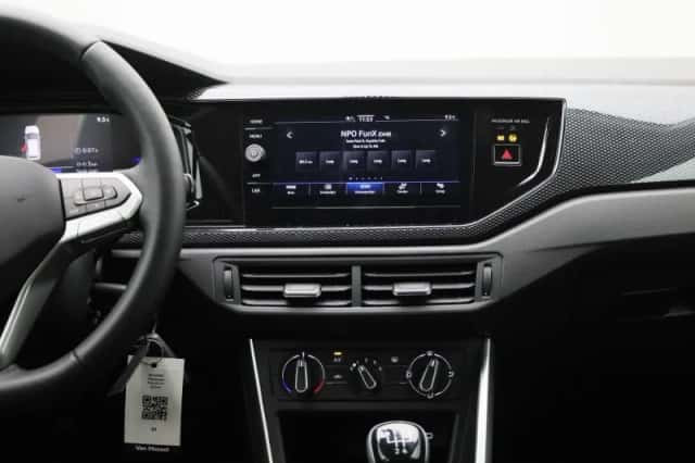 Volkswagen Polo (2025) thumbnail 9