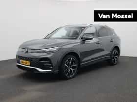 Volkswagen Tiguan (2024) thumbnail 1