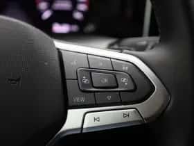 Volkswagen Golf (2025) thumbnail 24