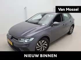 Volkswagen Polo (2022) thumbnail 1