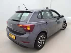 Volkswagen Polo (2022) thumbnail 2