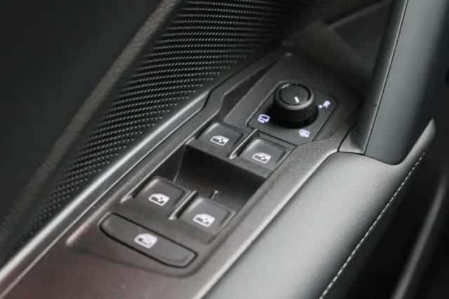 Volkswagen Tiguan (2026) thumbnail 35