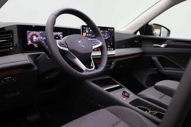 Volkswagen Tiguan (2026) thumbnail 36