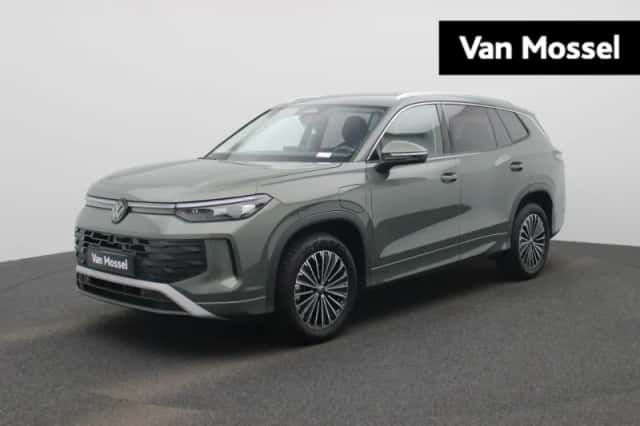 Volkswagen Tayron (2025) thumbnail 1
