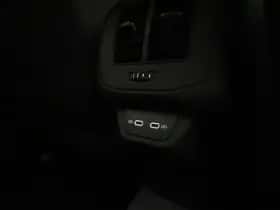 Volkswagen T-Roc (2024) thumbnail 30