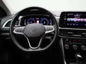 Volkswagen T-Roc (2024) thumbnail 7