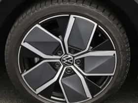 Volkswagen Golf (2025) thumbnail 14