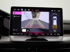Volkswagen Golf (2025) thumbnail 32