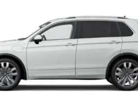 Volkswagen Tiguan (2021) thumbnail 6