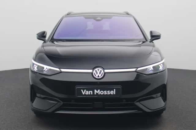 Volkswagen ID.7 (2025) thumbnail 3