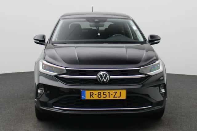 Volkswagen Taigo (2023) thumbnail 3