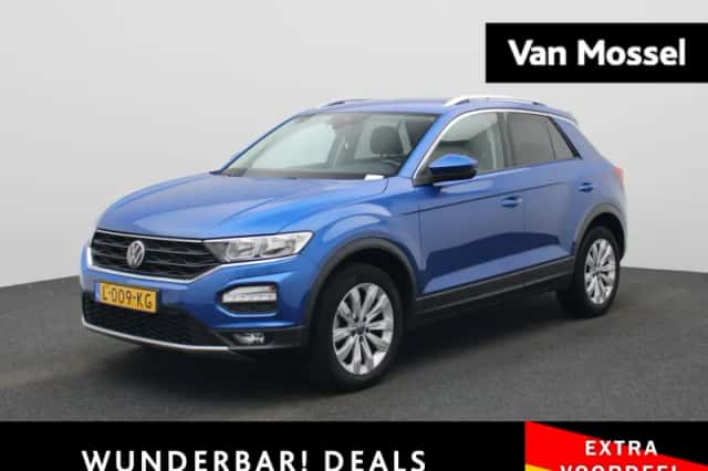 Volkswagen T-Roc (2021) thumbnail 1