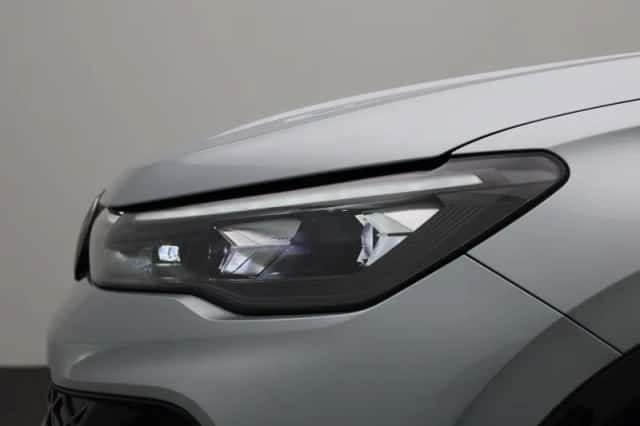 Volkswagen Tiguan (2025) thumbnail 16