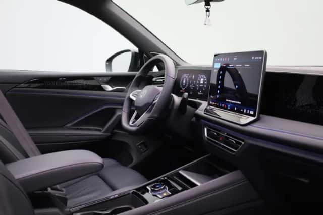 Volkswagen Tiguan (2025) thumbnail 37
