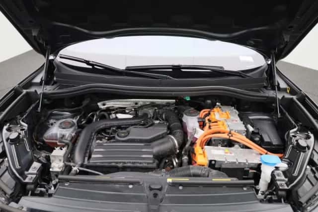 Volkswagen Tiguan (2025) thumbnail 46