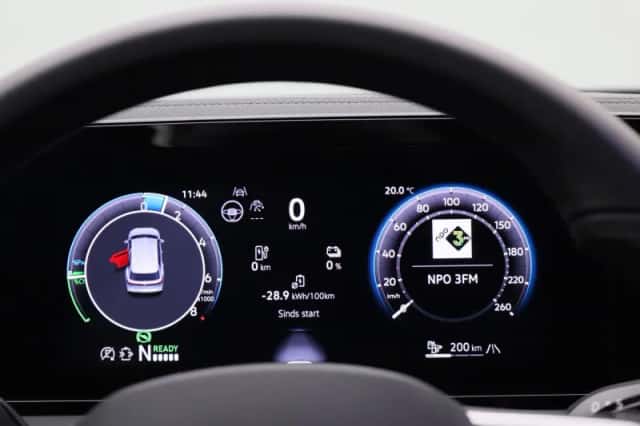 Volkswagen Tiguan (2025) thumbnail 8