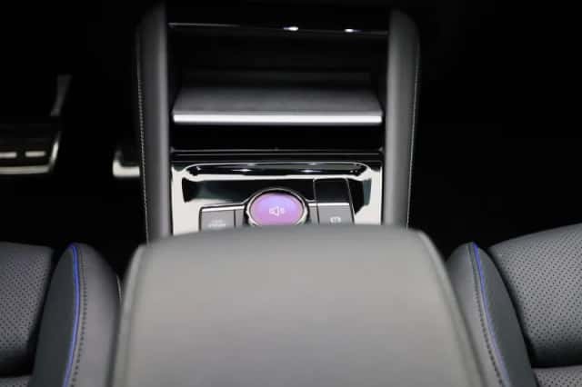 Volkswagen Tiguan (2025) thumbnail 10