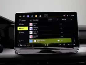 Volkswagen Golf (2025) thumbnail 17