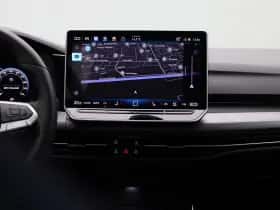 Volkswagen Golf (2025) thumbnail 9