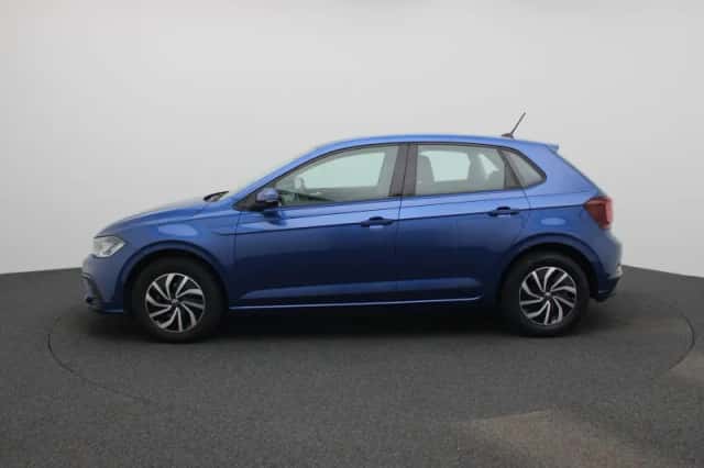 Volkswagen Polo (2022) thumbnail 4