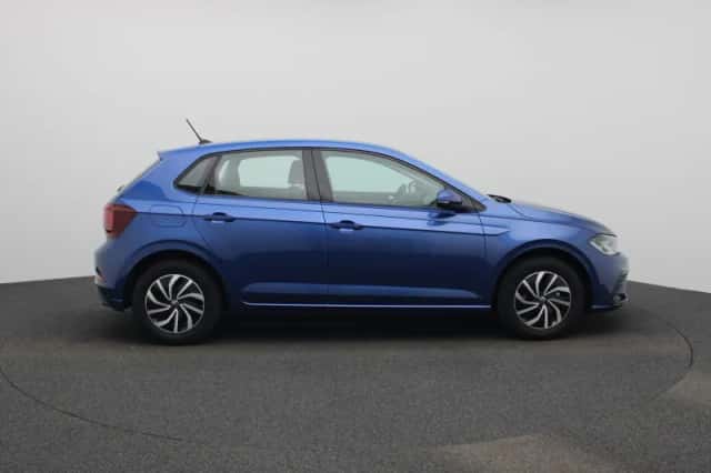Volkswagen Polo (2022) thumbnail 6