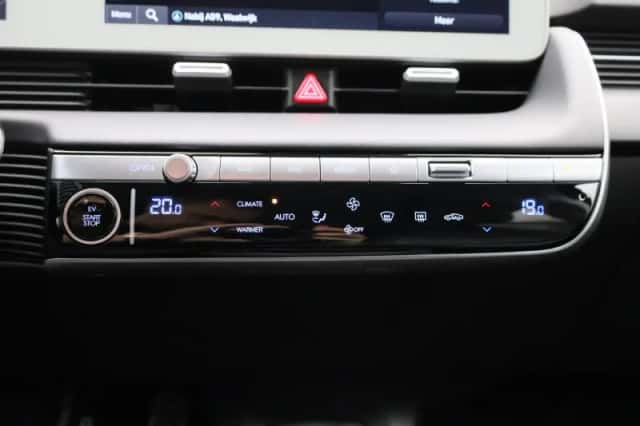 Hyundai Ioniq 5 (2023) thumbnail 18