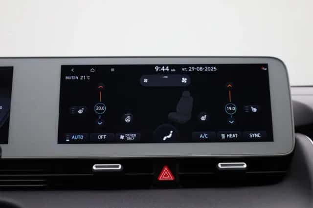 Hyundai Ioniq 5 (2023) thumbnail 19