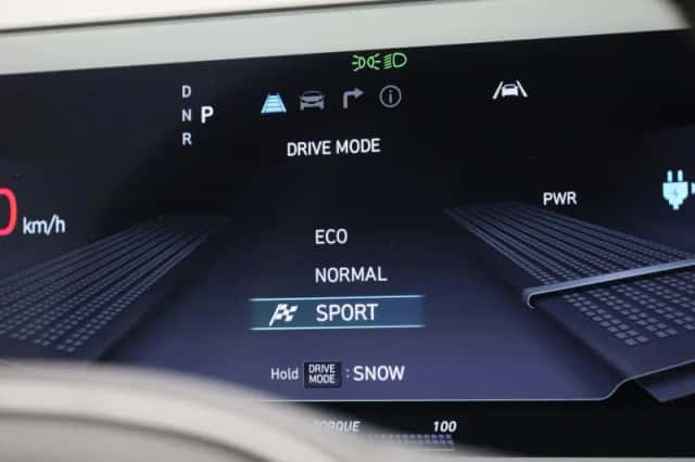 Hyundai Ioniq 5 (2023) thumbnail 21