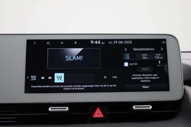 Hyundai Ioniq 5 (2023) thumbnail 22