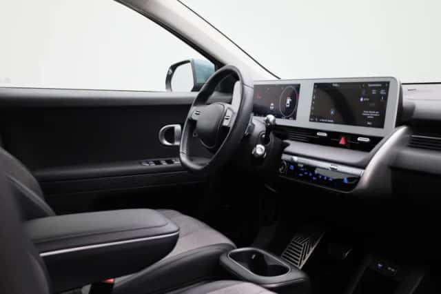 Hyundai Ioniq 5 (2023) thumbnail 33