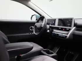 Hyundai Ioniq 5 (2023) thumbnail 33