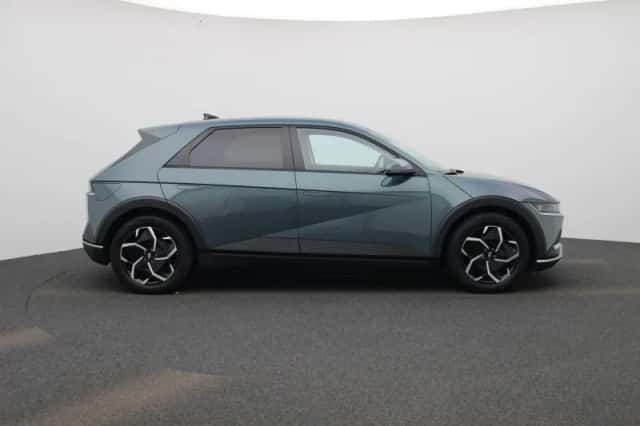 Hyundai Ioniq 5 (2023) thumbnail 6