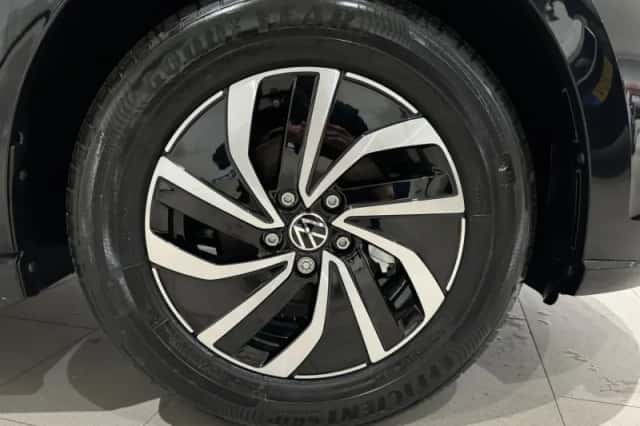 Volkswagen Polo (2024) thumbnail 5