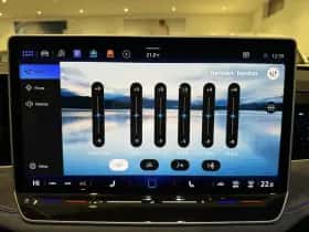 Volkswagen Passat (2025) thumbnail 30
