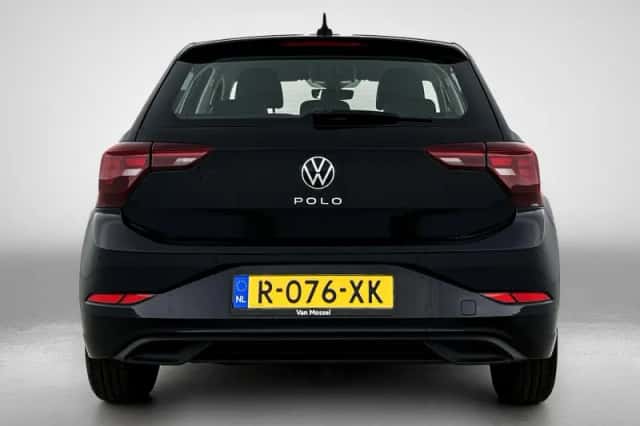 Volkswagen Polo (2022) thumbnail 3