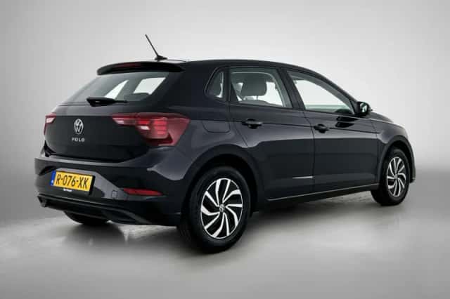 Volkswagen Polo (2022) thumbnail 4